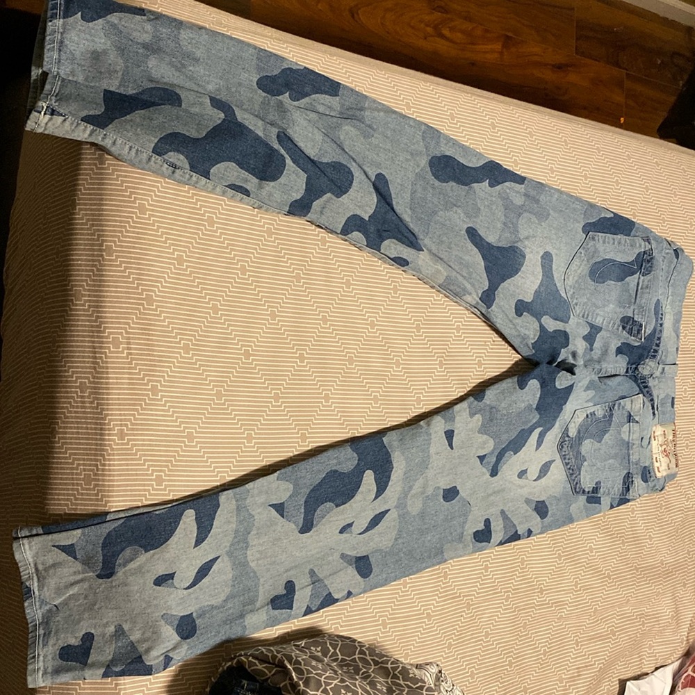 True religion. Ricky relaxed straight. Size.31. indigo print
